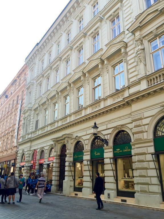 Paul'S Palace - Absolute Center! Bratislava Exterior photo